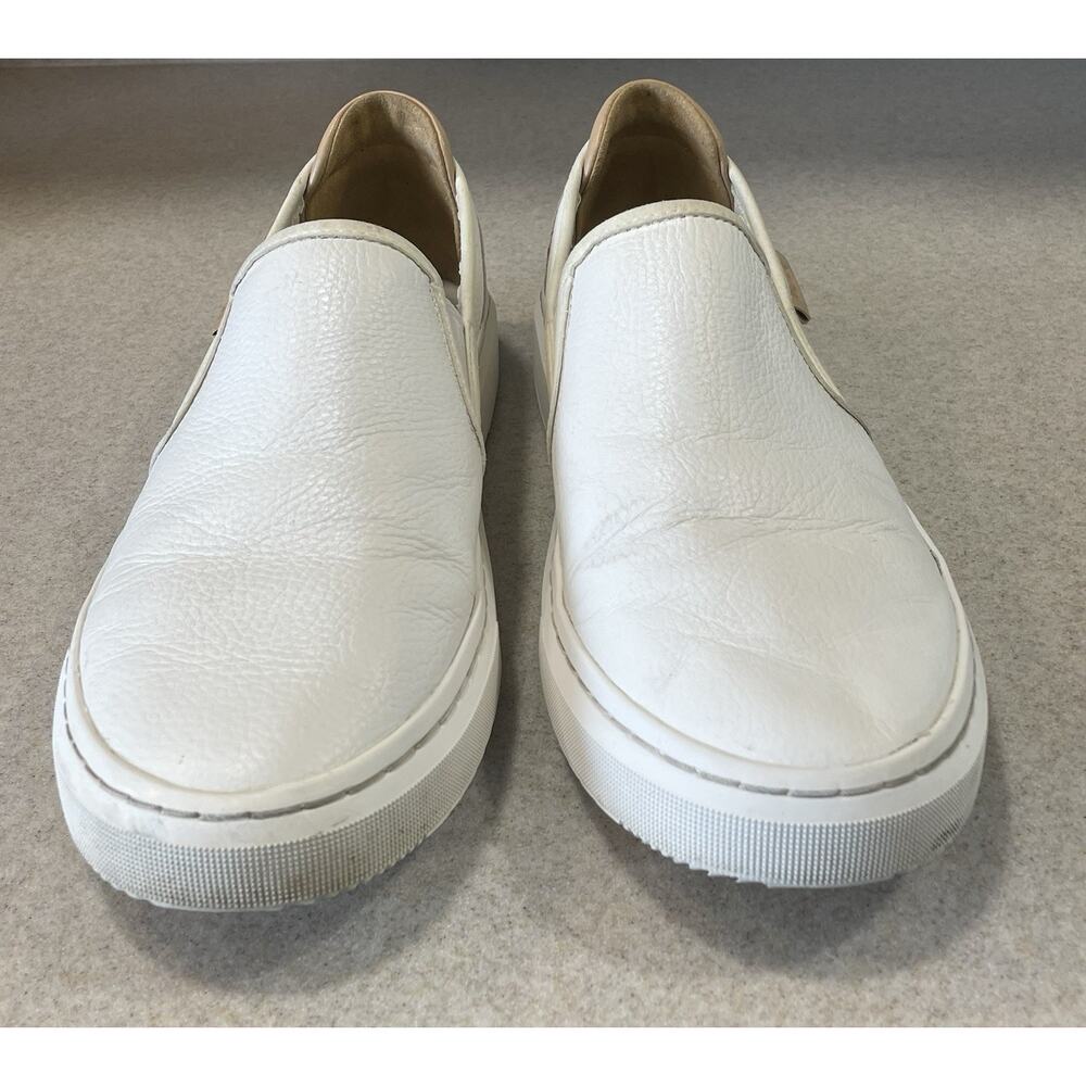 UGG Woman's Size 10 Alameda 1130779 White Cream Low Top Slip On Leather Sneaker - Picture 2 of 9
